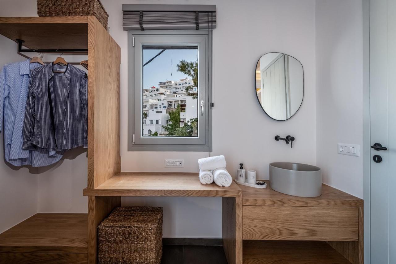 Vivere Luxury Suites Pera Gyalos エクステリア 写真